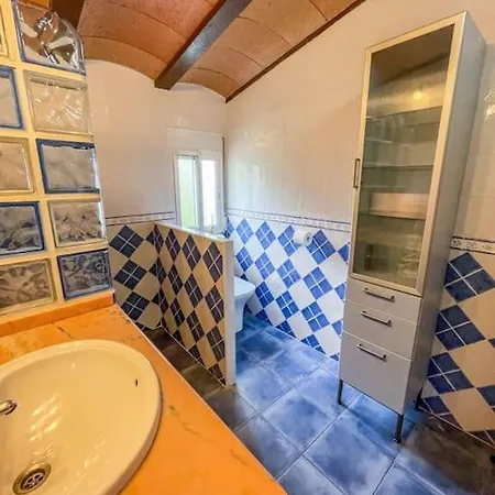 Villa Palmera, Sleeping 6, Sea View, *